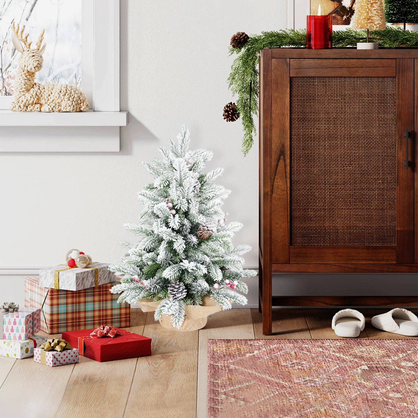 Tabletop Christmas Tree, Snow Flocked